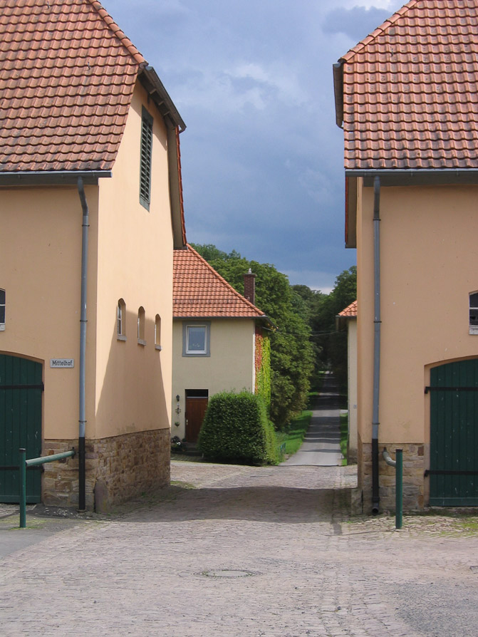 Blick aus dem Mittelhof in Richtung Huteallee