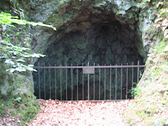 Vorschaubild Firnskuppe Felsenkammer