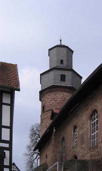 Vorschaubilde Wehrkirche Sattenhausen Gebaeude